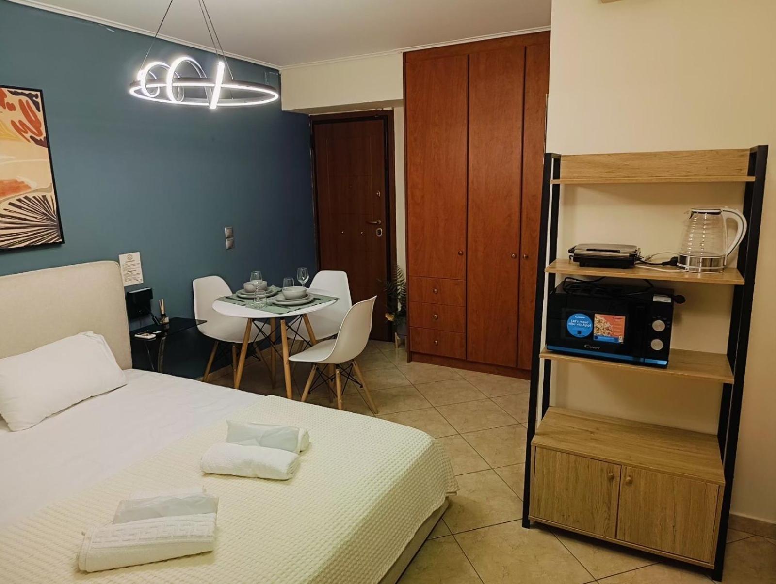 Aiolos Glyfada Super Lux Mini Apartment