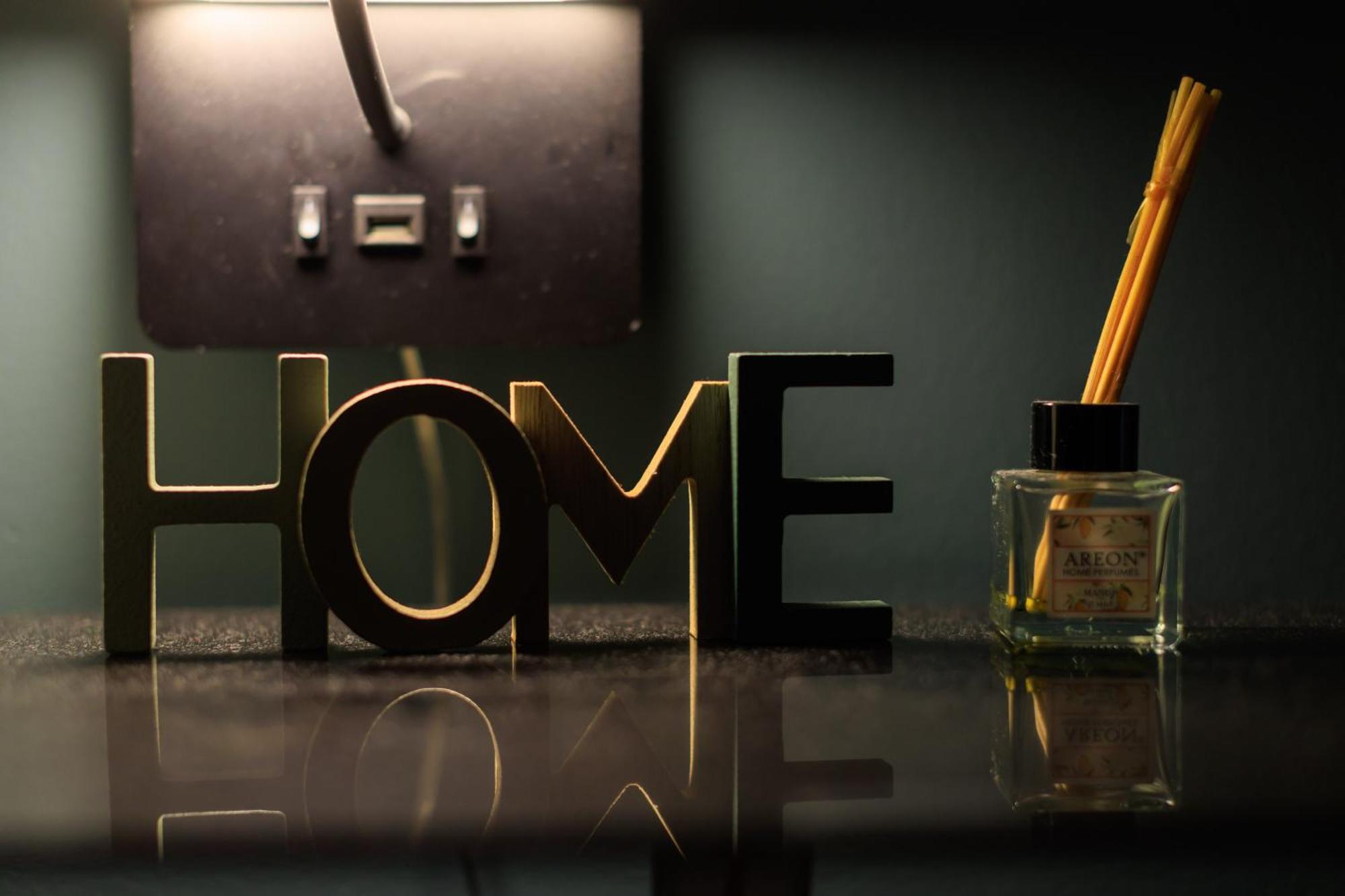 Aiolos Glyfada Super Lux Mini Athens